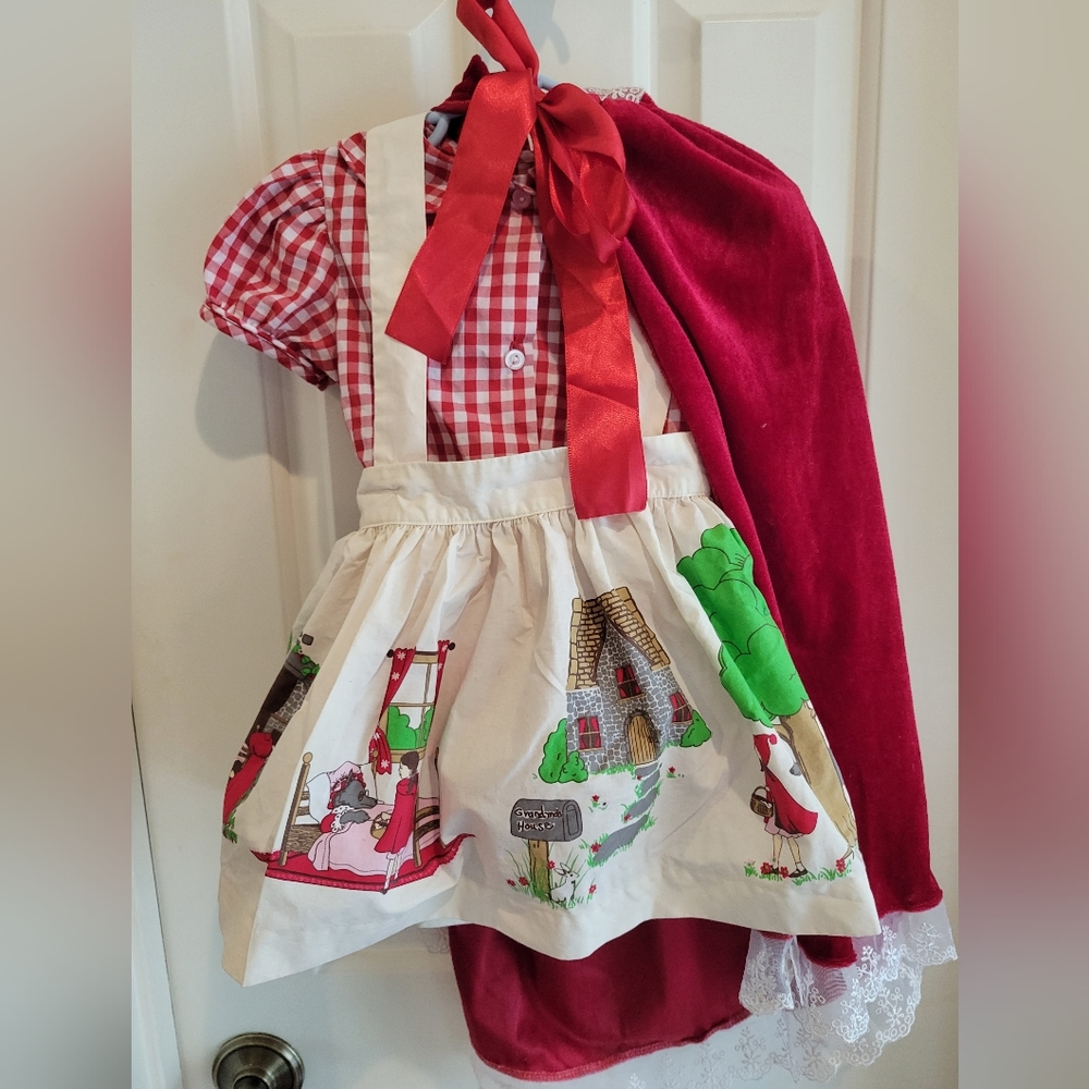 Red Riding Hood costume
